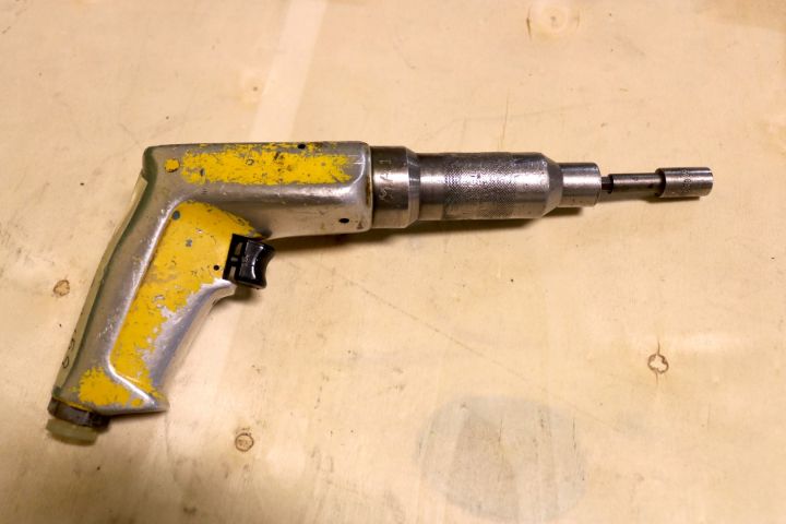 195976-101 Pneumatic tools 1 pallet ca: 80-tall units (8)