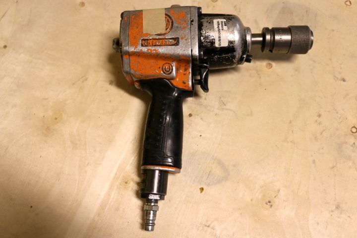 195976-105 Pneumatic tools 1 pallet ca: 80-tall units (8)