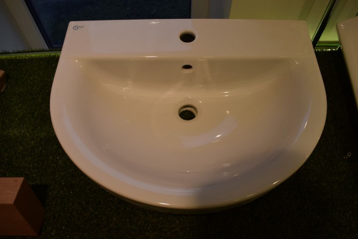 442455-1 Ideal Standard sink