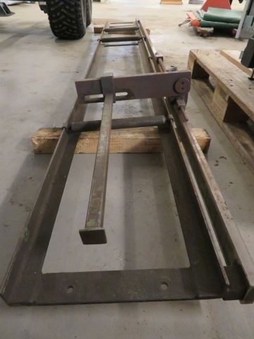 442608-18 Thomas mod 425