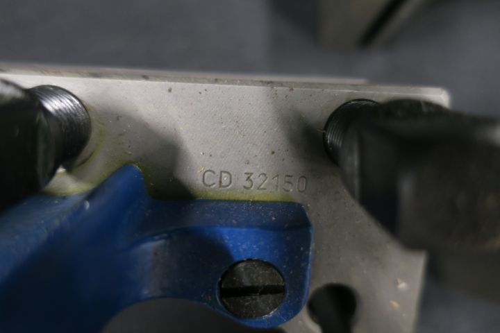435378-3 6 pcs multifix holder