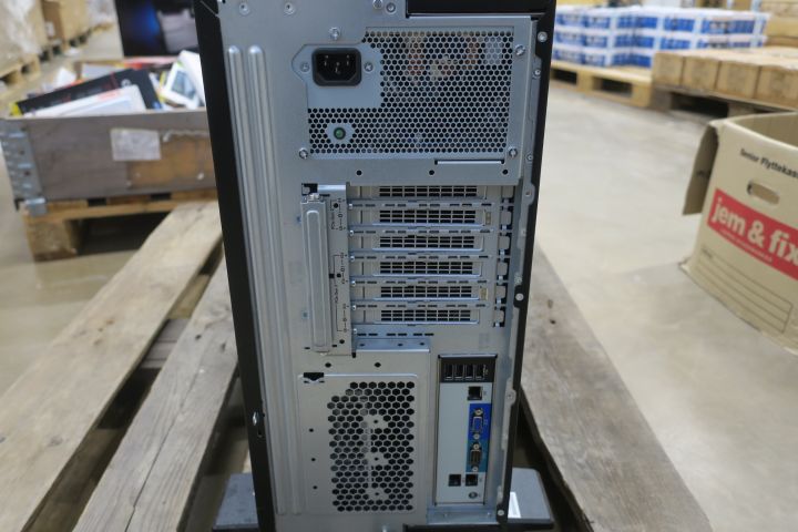433244-7 Server HP ML350 G8
