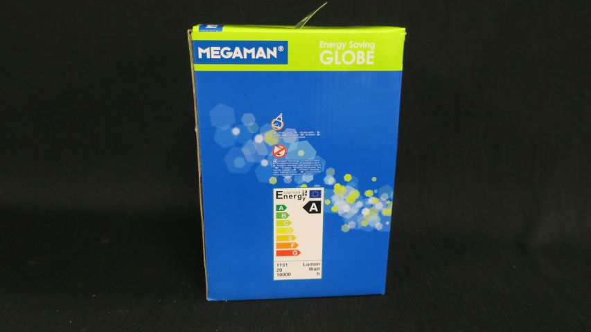 442759-2 12 Megaman Globe E27, 20W, 2700k, 1151lm