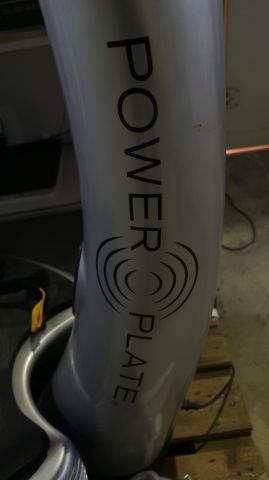 378627-6 Power plate pro 5