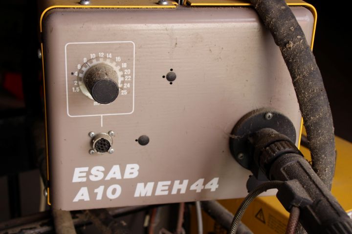 443501-4 Svetsstation ESAB LUA 400, TIGAID 315, A-10 MEH 44, OCE 2H
