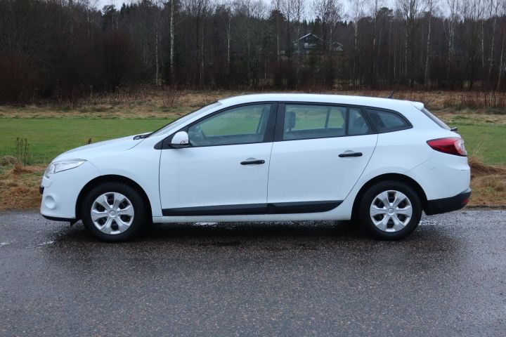 443738-2 Renault Megane -11 (LSA757)