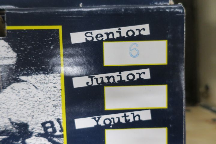 433288-8 20 pairs of Hockey skates Flite Mixed Stl