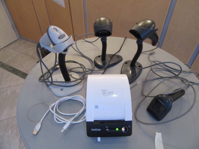 415568-1 Label printer and 4 scanner guns