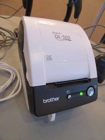 415568-2 Label printer and 4 scanner guns