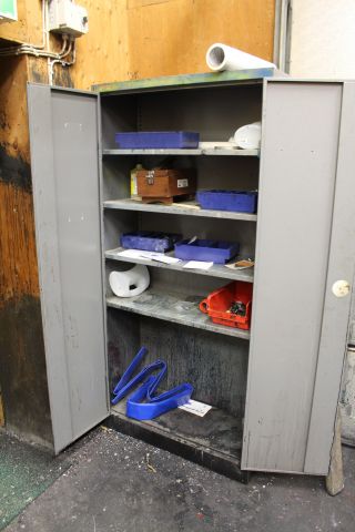 439074-6 Color mixing room