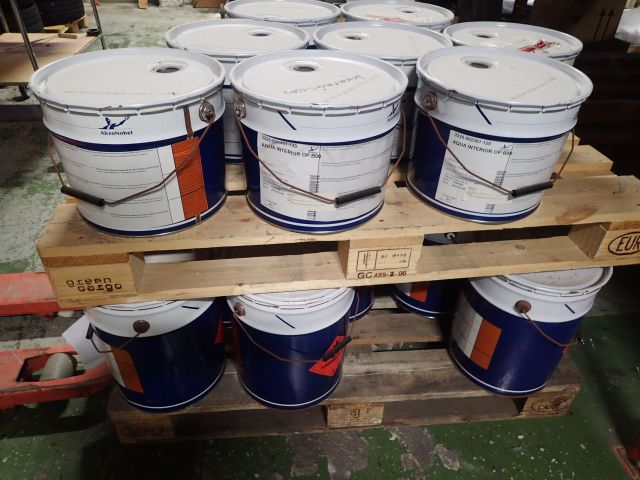 403708-3 AKZO NOBEL
