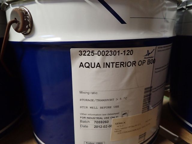 403708-7 AKZO NOBEL