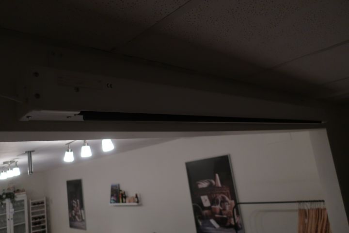 431063-6 Projector with electric cloth Sanyo Z3