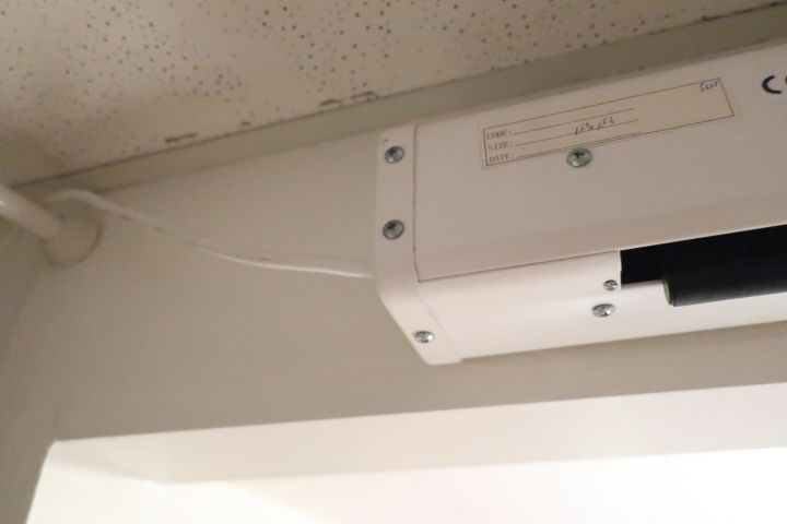 431063-9 Projector with electric cloth Sanyo Z3