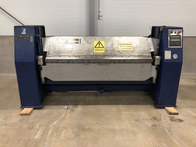 401495-1 Foldingmachine Ystad KME 2000 x 3