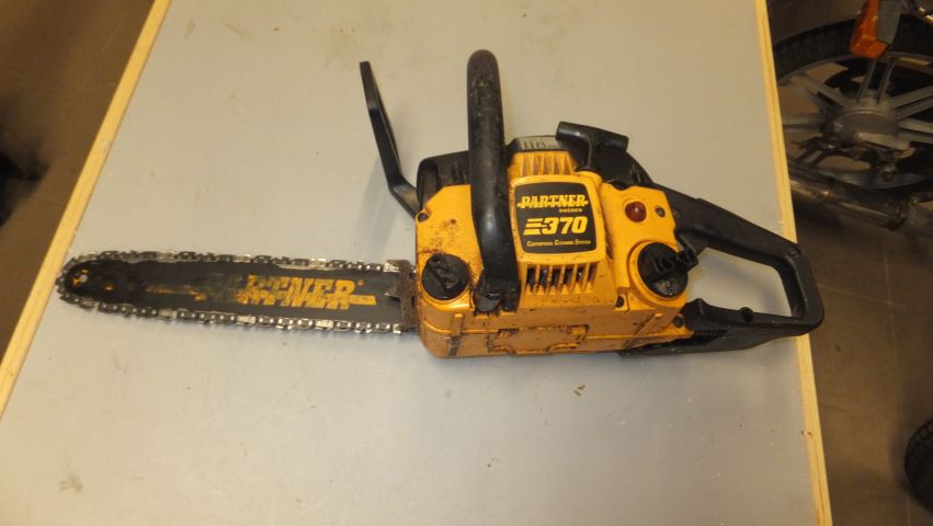 435641-3 Chainsaw Partner 370