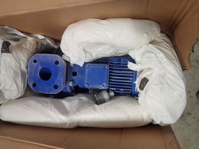 400977-1 NY Centrifugal Pump Lowara FHE-125/30 / P
