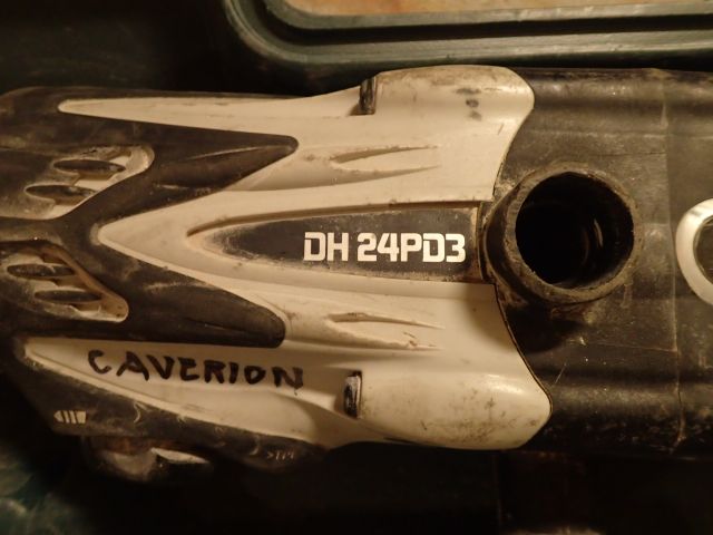 400993-3 Hitachi DH24PD3 Drill chamber