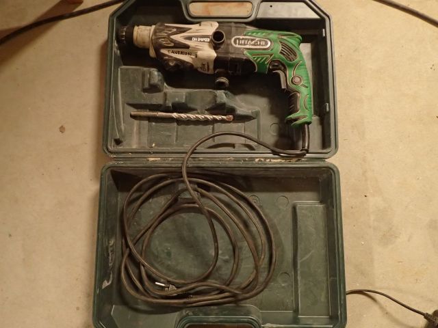 400993-1 Hitachi DH24PD3 Drill chamber