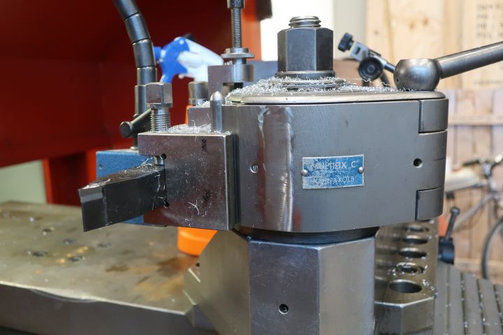 378662-13 Svarv Teach in GILDEMEISTER NEF 710