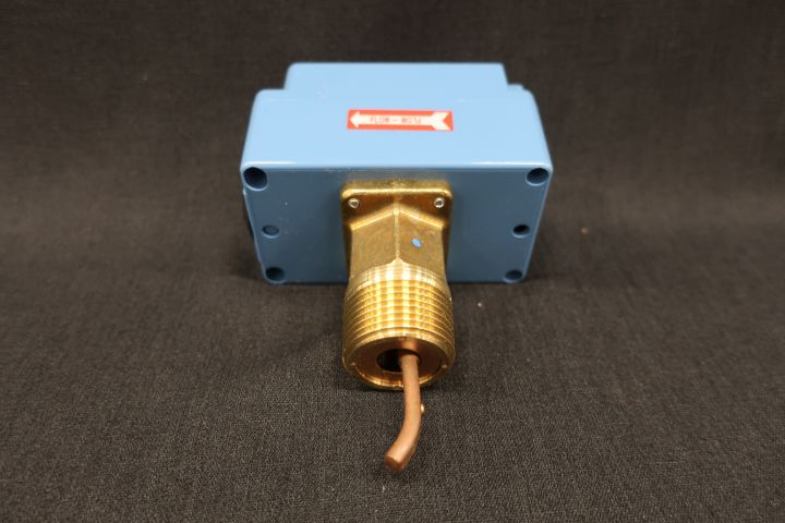 445342-2 Flow control Johnson F61SB-9100