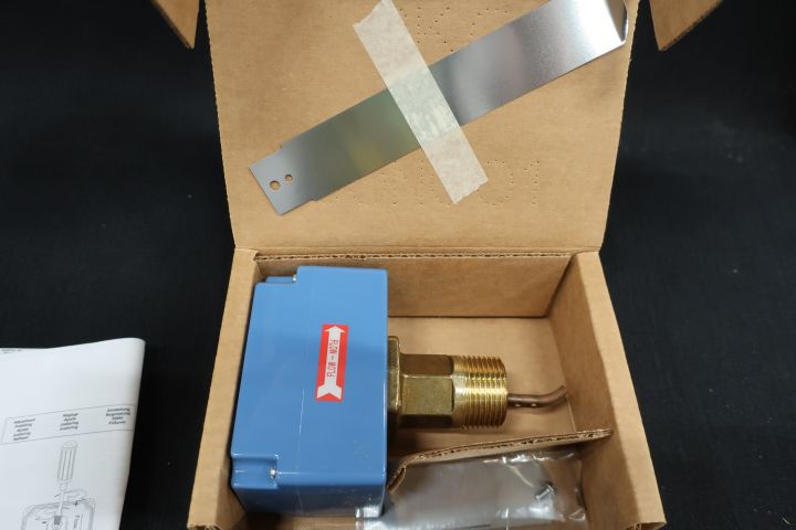 445342-4 Flow control Johnson F61SB-9100