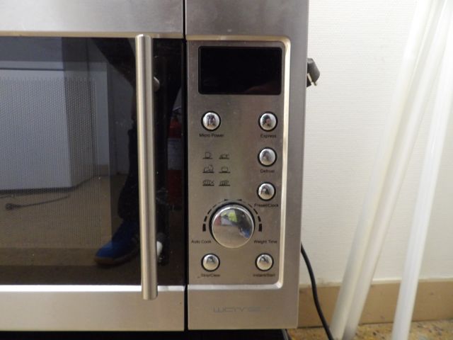 414328-2 3st Mikrovågsugnar, kaffekvarn, bryggare m.m.