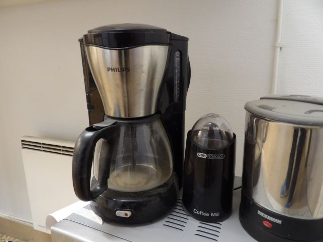 414328-5 3st Mikrovågsugnar, kaffekvarn, bryggare m.m.