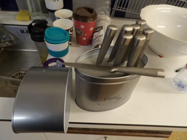 414328-6 3st Mikrovågsugnar, kaffekvarn, bryggare m.m.