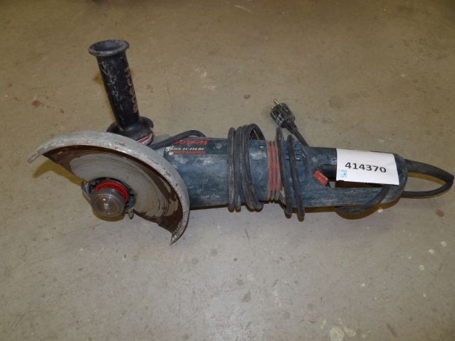 414370-1 Bosch GWS 24-230 BV Angle grinder (large)