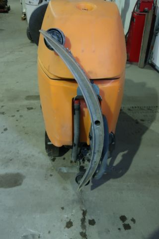 446600-3 Taski Swingo 3500 cleaning machine