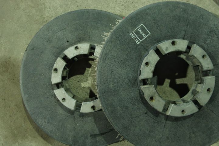 446600-23 Taski Swingo 3500 cleaning machine