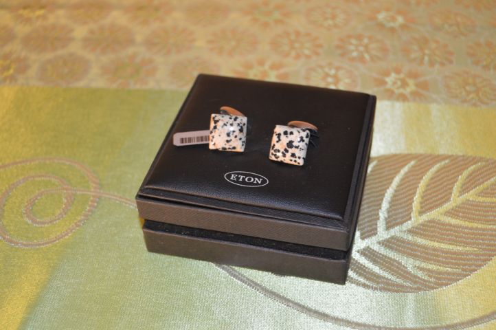 419149-1 Eton cufflinks