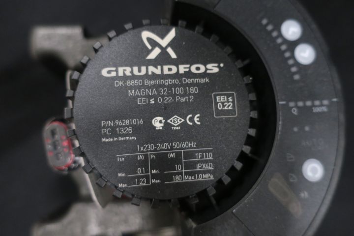 444804-4 Circulation pump Grundfos Magna 32-100
