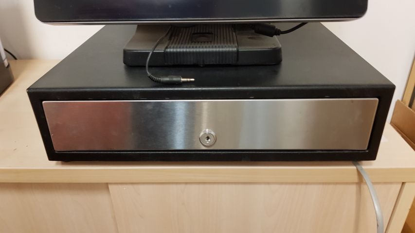 448565-2 Rexhep Ajeti, Birch 15 Touchbox