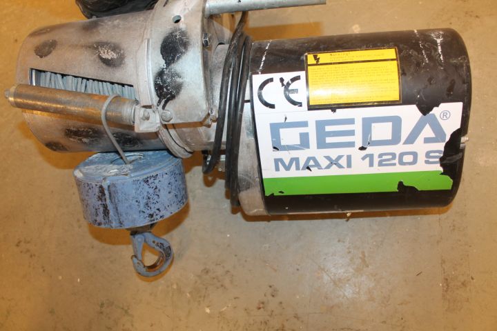 448571-11 Construction vinch Geda Maxi 120S