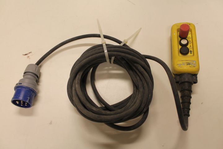 448571-19 Construction vinch Geda Maxi 120S