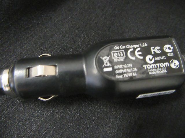 415680-6 TomTom GO 750 - GPS Navigator