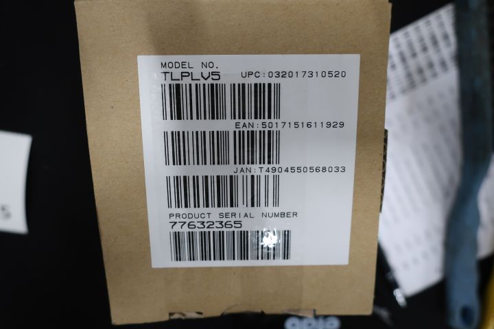 445415-5 Projector lamp Toshiba TLPLV5