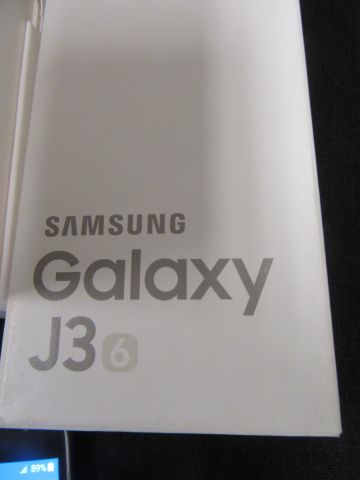 415729-2 Smartphone - 2 pcs, Galaxy J3 and Galaxy S3 mini