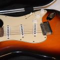 449294-4 Guitar Fender Stratocaster Corona Califonia -02