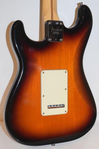 449294-8 Guitar Fender Stratocaster Corona Califonia -02