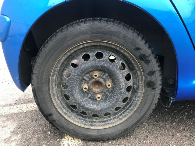 433528-10 Toyota AYGO 1.0 BLUE LINE VVT-I -09