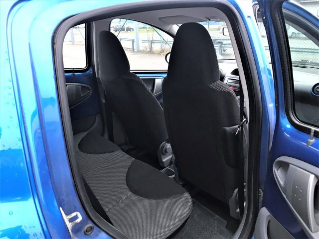 433528-18 Toyota AYGO 1.0 BLUE LINE VVT-I -09