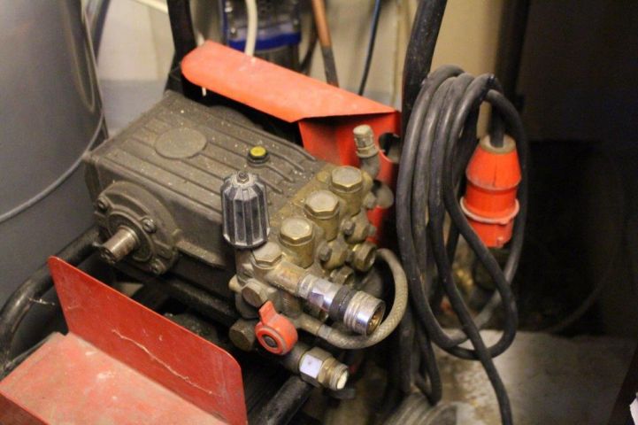 411702-3 Högtryckstvätt Alcon