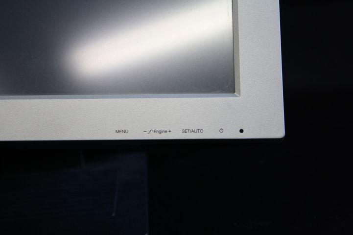 449930-5 LG Flatron L1730SF Touchscreen 4pcs selling to higgest bidder