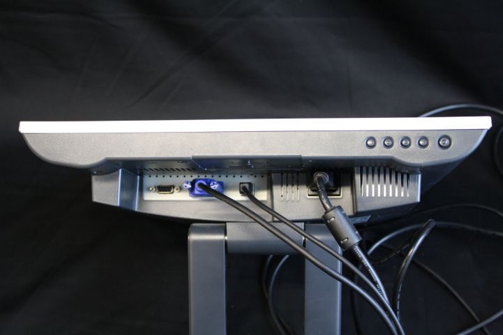 449930-9 LG Flatron L1730SF Touchscreen 4pcs selling to higgest bidder