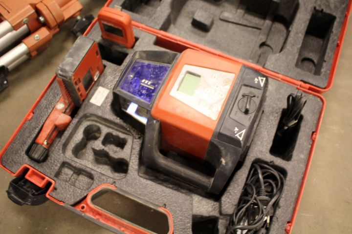 447999-2 Tvåfalslaser med stativ Hilti PRE 38