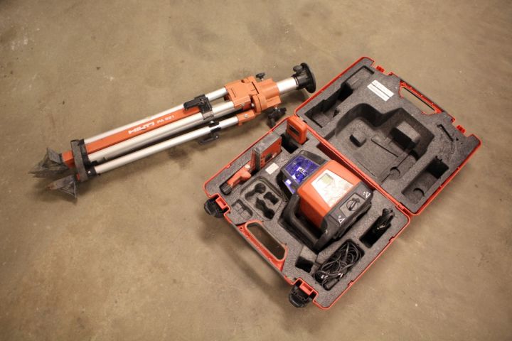 447999-1 Tvåfalslaser med stativ Hilti PRE 38