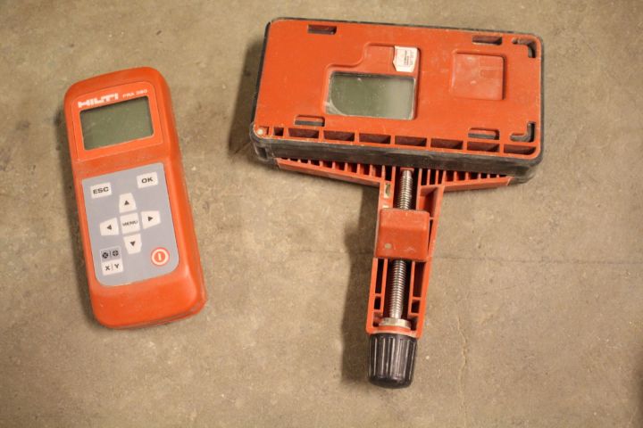 447999-5 Tvåfalslaser med stativ Hilti PRE 38